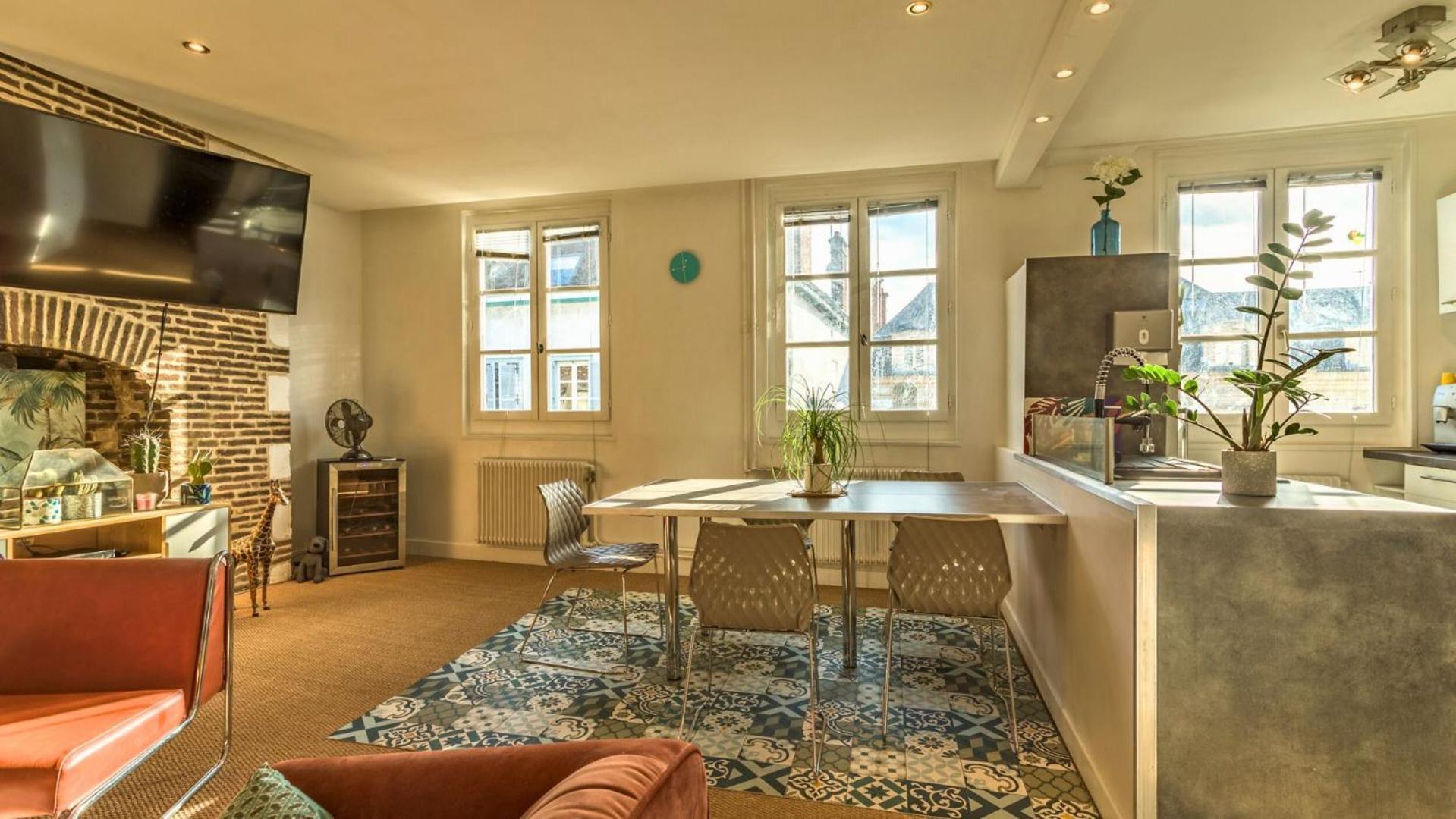 Chambre Privee Confort Charme Hypercentre Chez L'Habitant Troyes Exterior photo